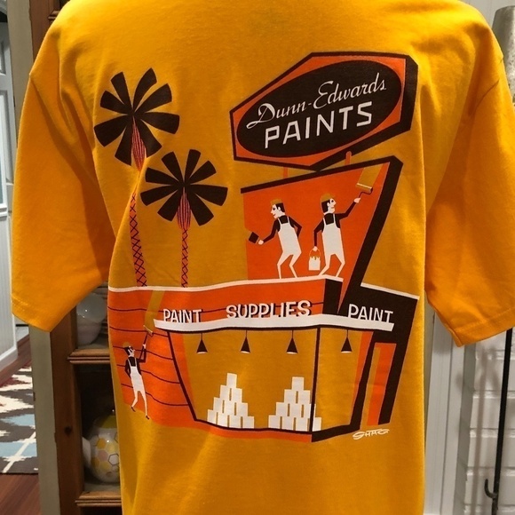 NWOT Dunn-Edwards SHAG Designed Vintage Inspired Men's Orange Tee M - Picture 5 of 8